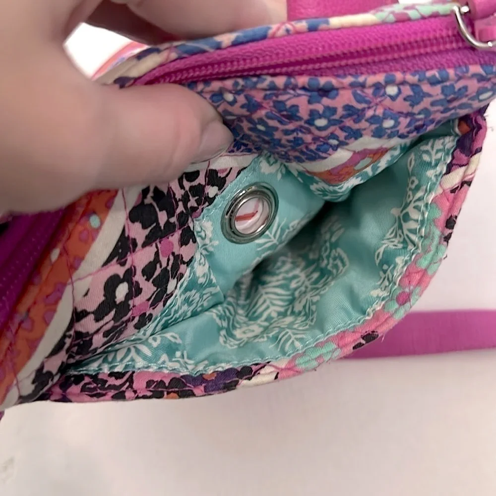 Vera Bradley Modern Medley Quilted Iconic Rfid mini Hipster Crossbody EUC
